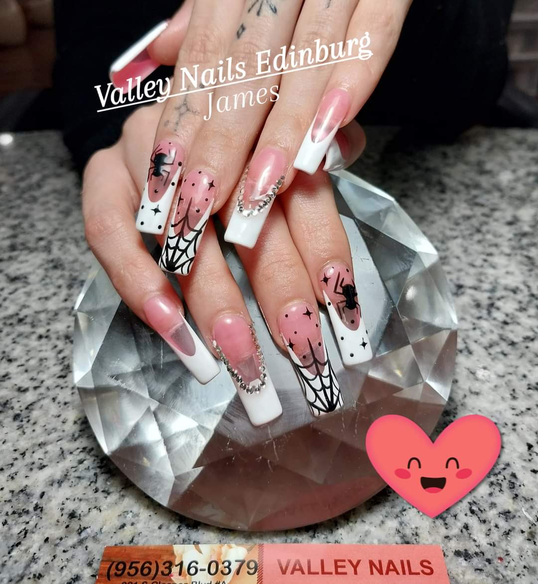 Valley Nails nail work in Edinburg, Texas