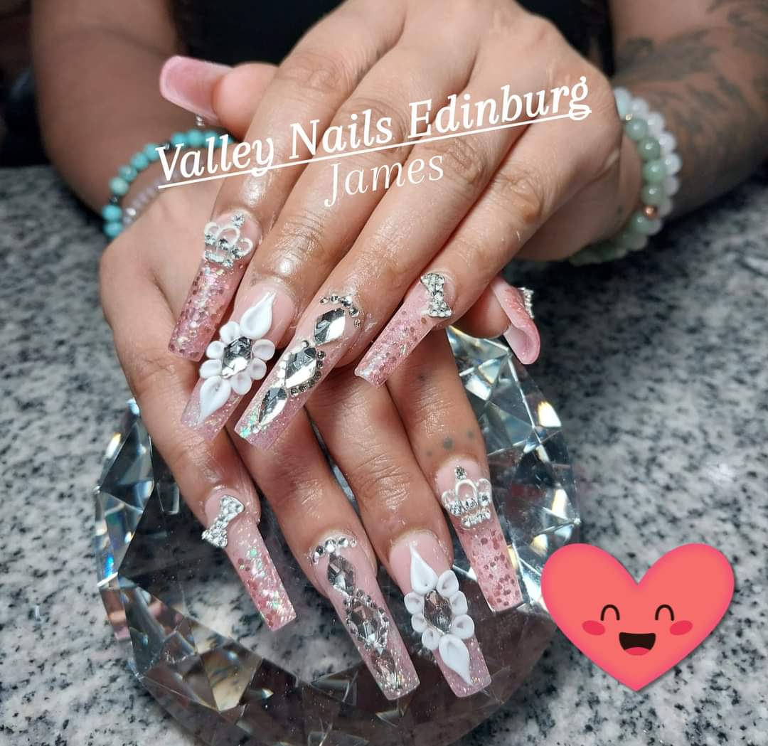 Valley Nails nail photo 2